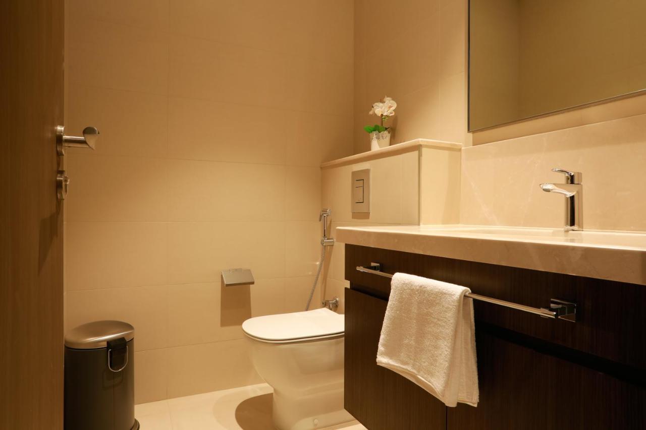 Elegant With Direct Access To Mall Appartamento