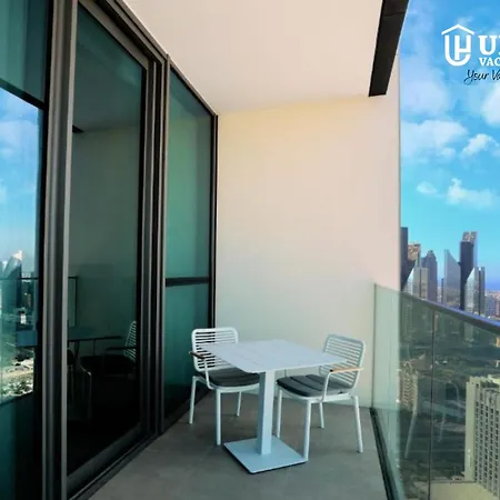 Elegant Apartment With Direct Access To Dubai Mall Exterior photo