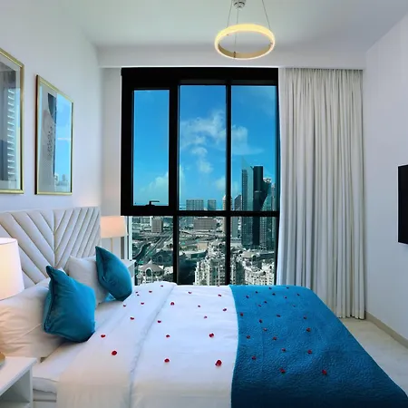 Elegant Apartment With Direct Access To Dubai Mall Exterior photo